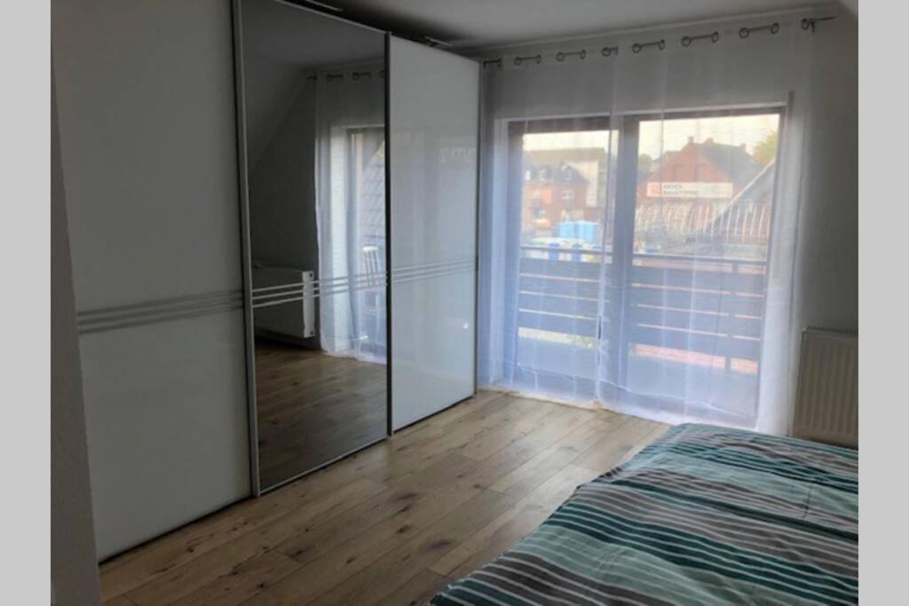 Ferienwohnung Hildegard Grefrath Bagian luar foto